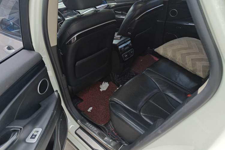 Used Geely Auto Emgrand GT 2015 1.8T Flagship Model Left Rear Seat
