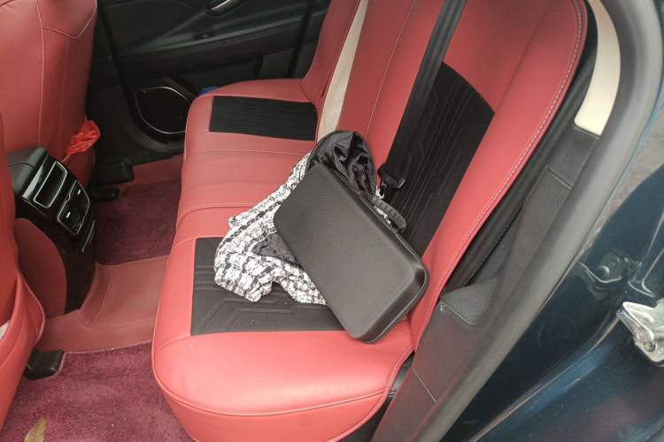 Used Geely Auto Emgrand GT 2015 1.8T Luxury Model Left Rear Seat