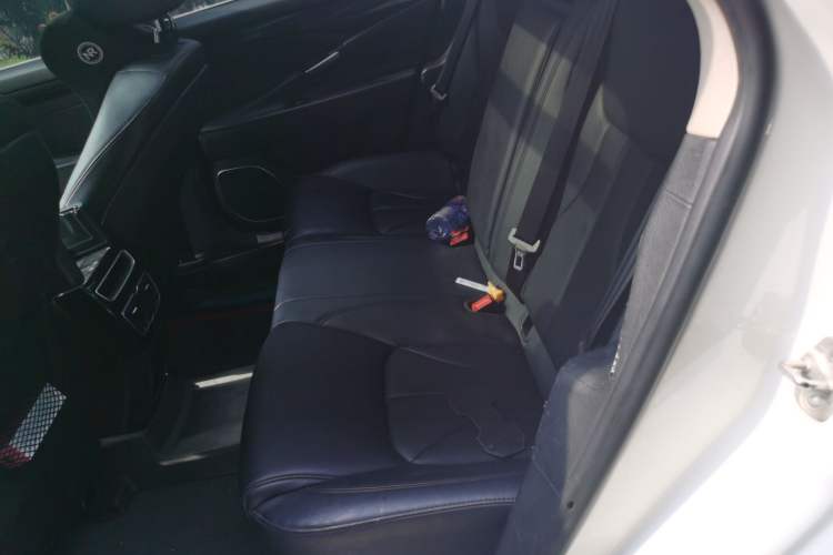 Used Geely Auto Emgrand GT 2015 2.4L Comfort Model Left Rear Seat