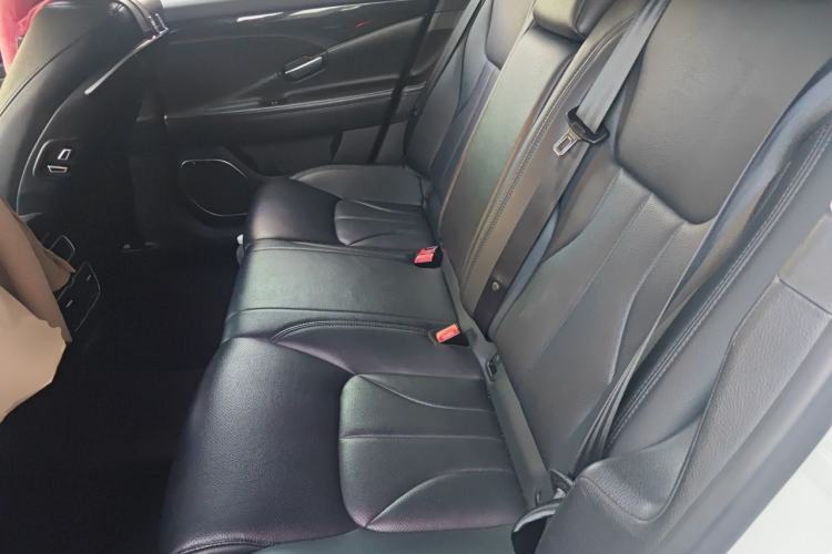 Used Geely Auto Emgrand GT 2015 1.8T Premium Model Left Rear Seat