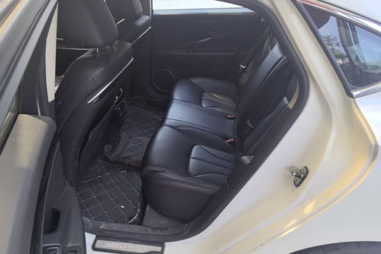 Used Geely Auto Emgrand GT 2015 1.8T Premium Model Left Rear Seat