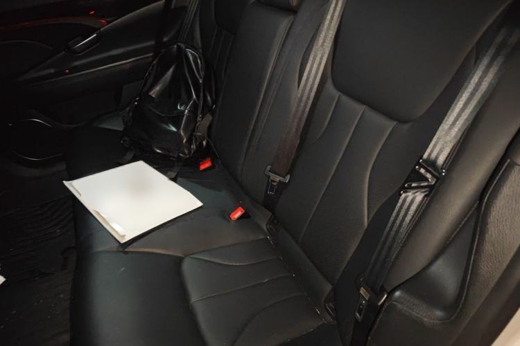 Used Geely Auto Emgrand GT 2015 1.8T Premium Model Left Rear Seat