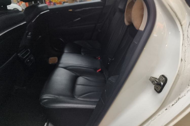 Used Geely Auto Emgrand GT 2015 1.8T Premium Model Left Rear Seat