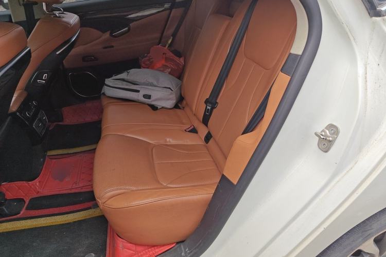Used Geely Auto Emgrand GT 2015 1.8T Flagship Model Left Rear Seat