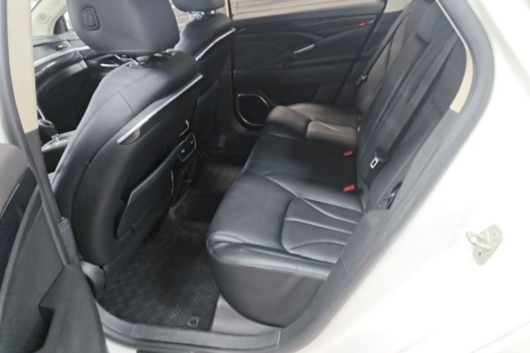 Used Geely Auto Emgrand GT 2015 1.8T Premium Model Left Rear Seat