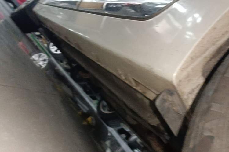 Used Geely Auto Emgrand GT 2015 1.8T Premium Model Left Side Sill