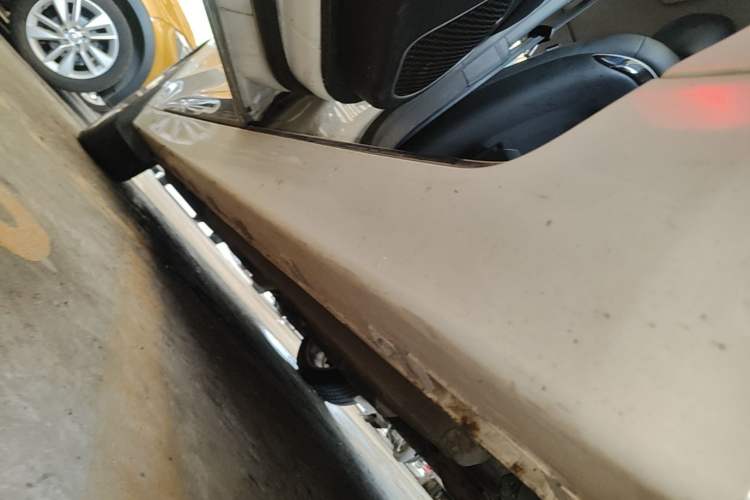 Used Geely Auto Emgrand GT 2015 1.8T Premium Model Left Side Sill