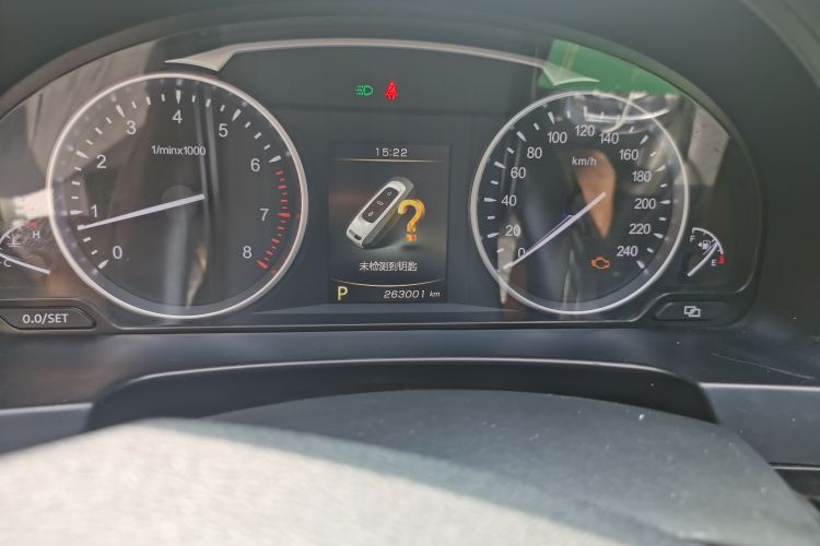 Used Geely Auto Emgrand GT 2015 2.4L Comfort Model Odometer Close Up