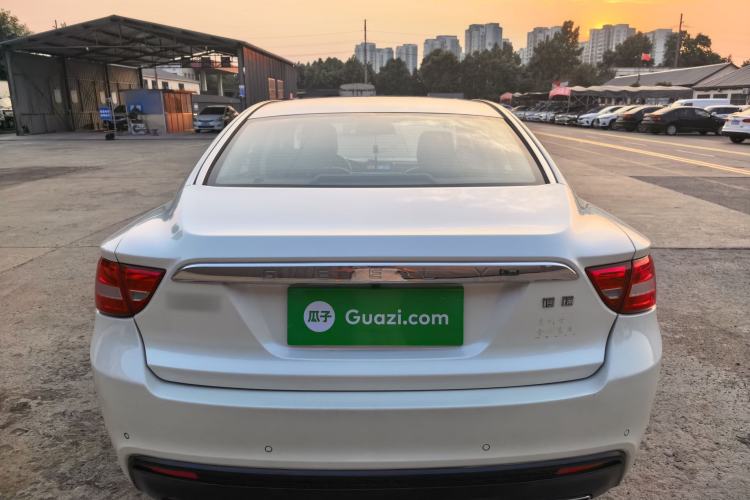 Used Geely Auto Emgrand GT 2015 1.8T Flagship Model Rear