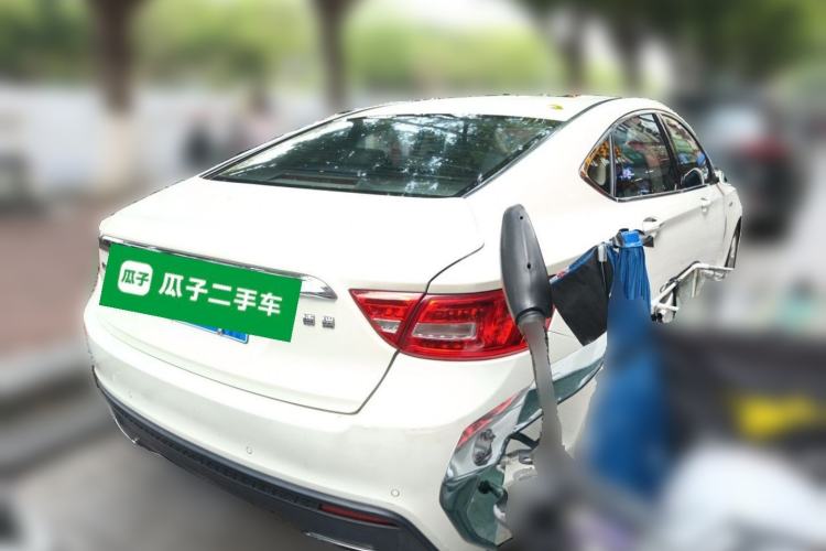 Used Geely Auto Emgrand GT 2015 1.8T Flagship Model Rear Right 45 Deg