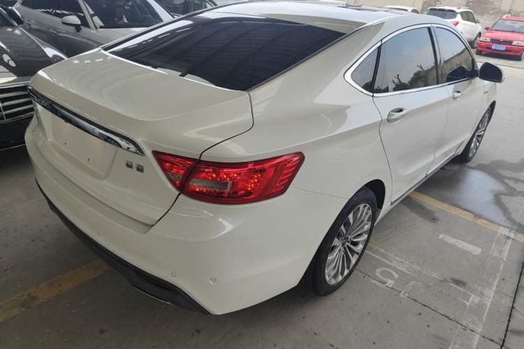 Used Geely Auto Emgrand GT 2015 1.8T Flagship Model Rear Right 45 Deg