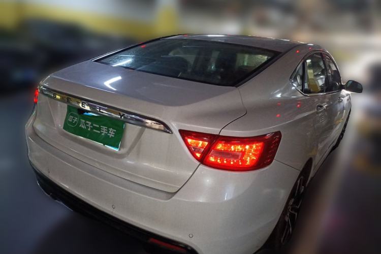 Used Geely Auto Emgrand GT 2015 1.8T Premium Model Rear Right 45 Deg