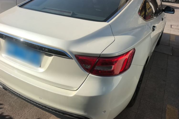 Used Geely Auto Emgrand GT 2015 1.8T Flagship Model Rear Right 45 Deg