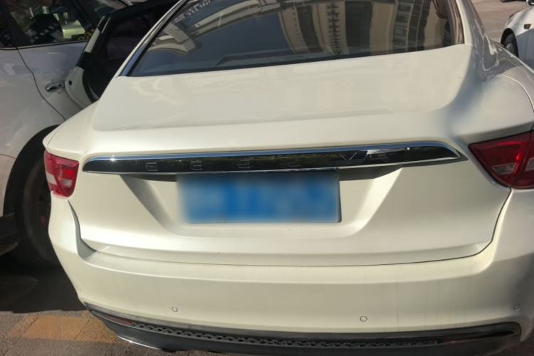 Used Geely Auto Emgrand GT 2015 1.8T Flagship Model Rear