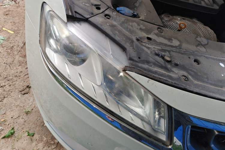 Used Geely Auto Emgrand GT 2015 2.4L Luxury Model Right Front Headlight