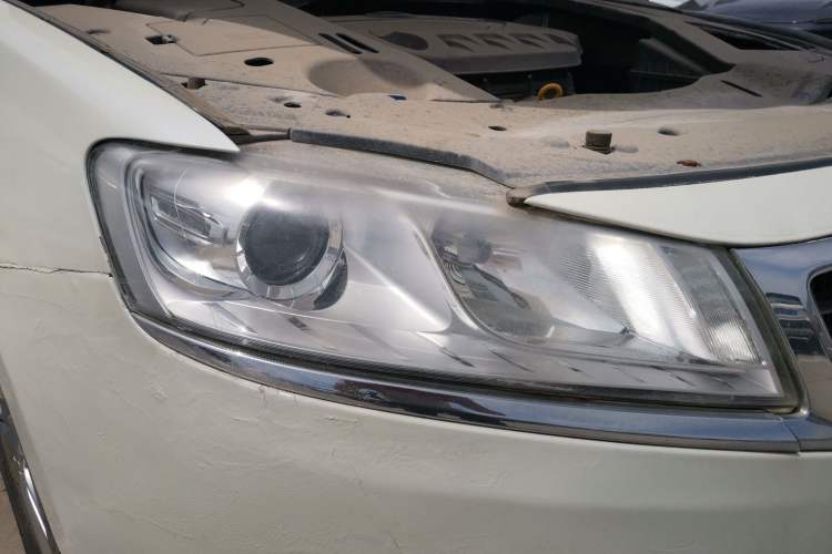 Used Geely Auto Emgrand GT 2015 2.4L Comfort Model Right Front Headlight