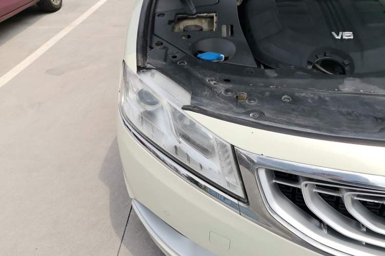 Used Geely Auto Emgrand GT 2015 3.5L Flagship Edition Right Front Headlight