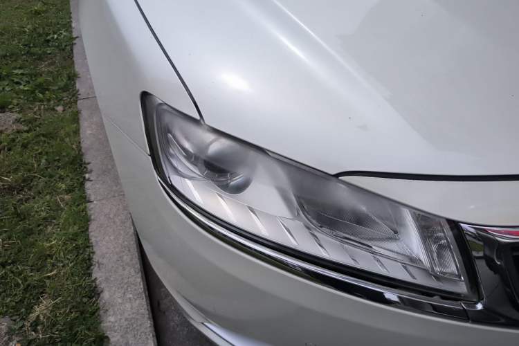 Used Geely Auto Emgrand GT 2015 1.8T Comfort Model Right Front Headlight
