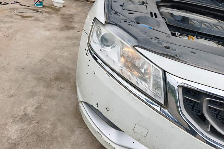 Used Geely Auto Emgrand GT 2015 2.4L Comfort Model Right Front Headlight