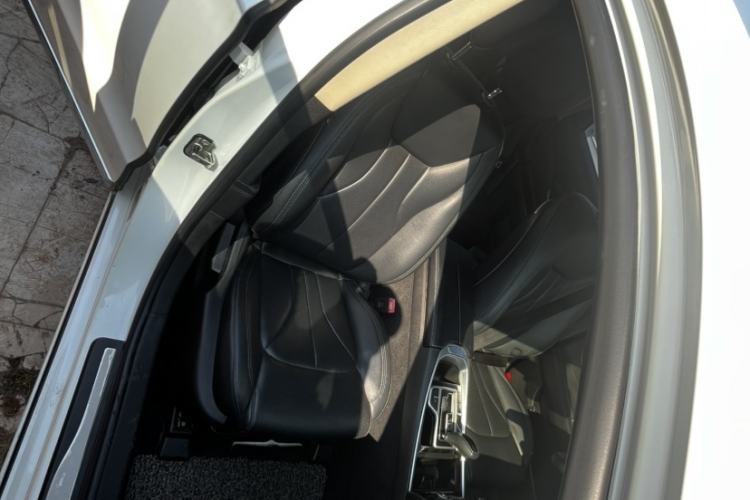 Used Geely Auto Emgrand GT 2015 1.8T Standard Model Right Front Seat