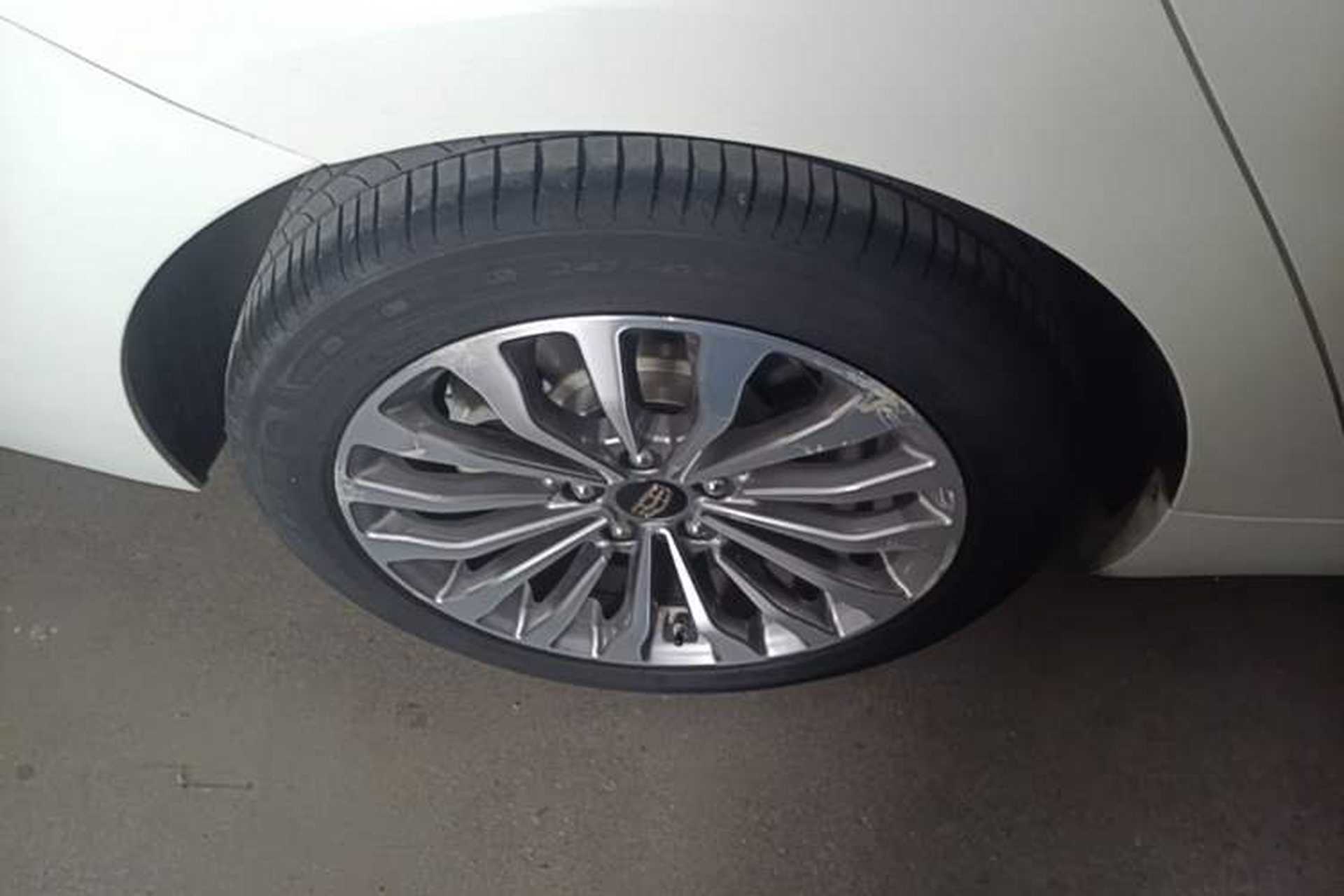 Used Geely Auto Emgrand GT 2015 1.8T Premium Model Right Rear Wheel Hub