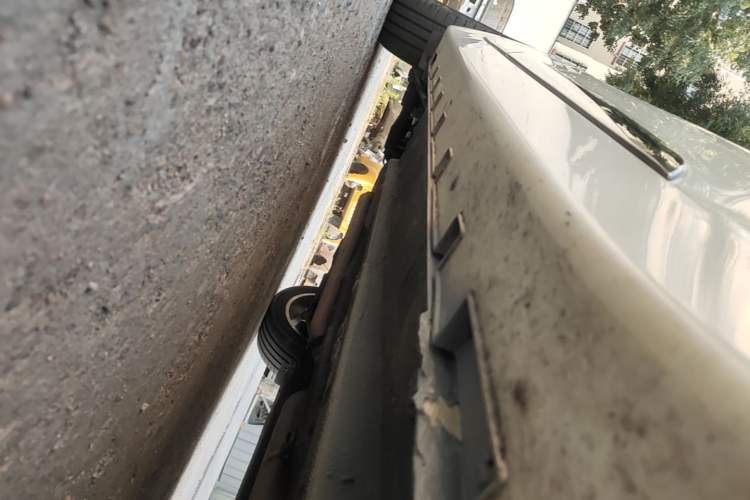 Used Geely Auto Emgrand GT 2015 1.8T Flagship Model Right Side Sill