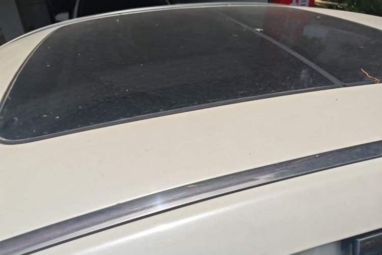 Used Geely Auto Emgrand GT 2015 2.4L Comfort Model Roof