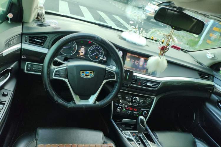 Used Geely Auto Emgrand GT 2015 1.8T Premium Model Steering Wheel