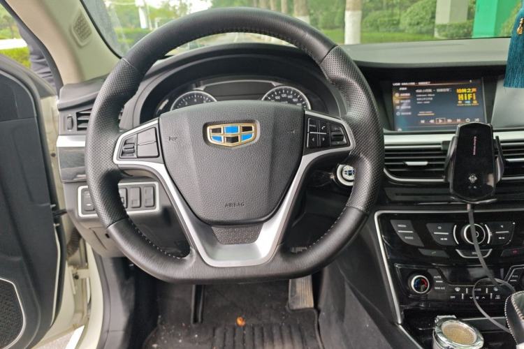 Used Geely Auto Emgrand GT 2015 1.8T Premium Model Steering Wheel