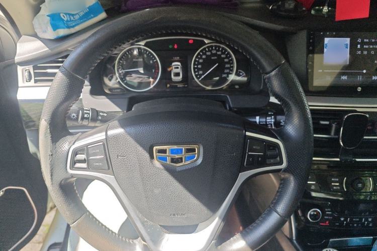 Used Geely Auto Emgrand GT 2015 2.4L Comfort Model Steering Wheel