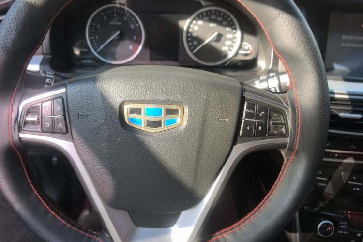 Used Geely Auto Emgrand GT 2015 1.8T Flagship Model Steering Wheel