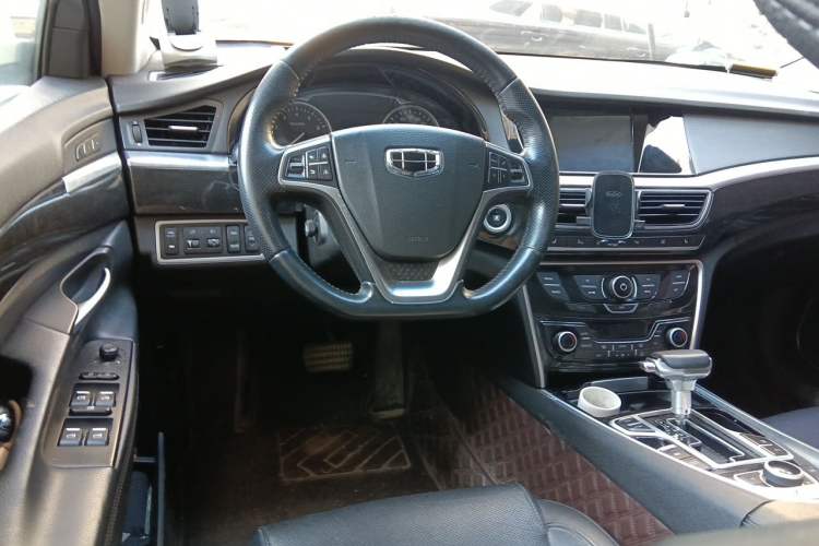 Used Geely Auto Emgrand GT 2015 1.8T Flagship Model Steering Wheel