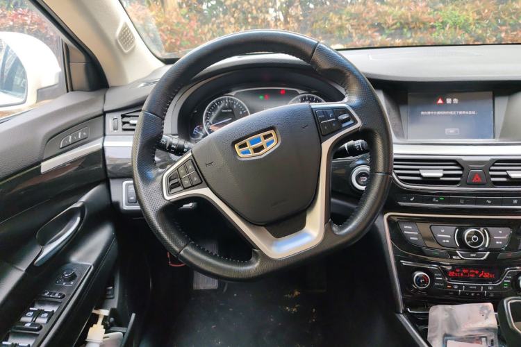 Used Geely Auto Emgrand GT 2015 1.8T Flagship Model Steering Wheel