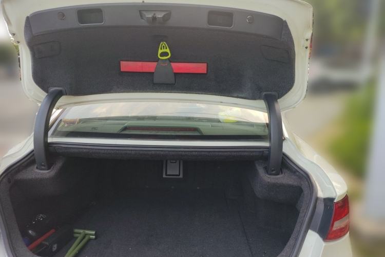 Used Geely Auto Emgrand GT 2015 1.8T Premium Model Trunk