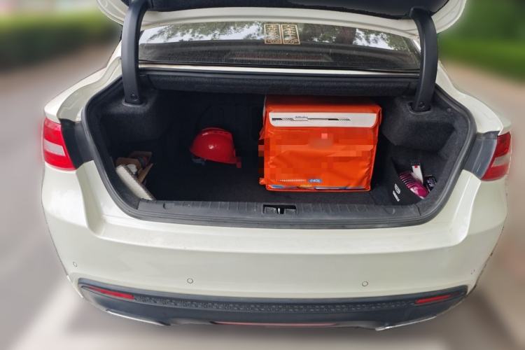 Used Geely Auto Emgrand GT 2015 1.8T Premium Model Trunk