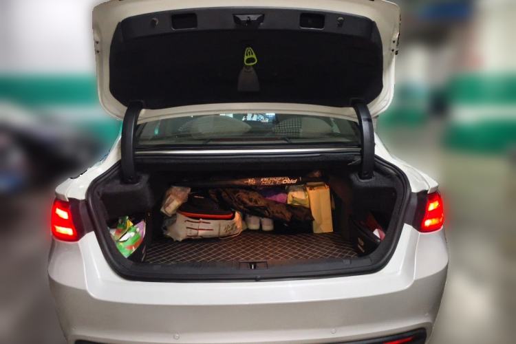 Used Geely Auto Emgrand GT 2015 1.8T Comfort Model Trunk