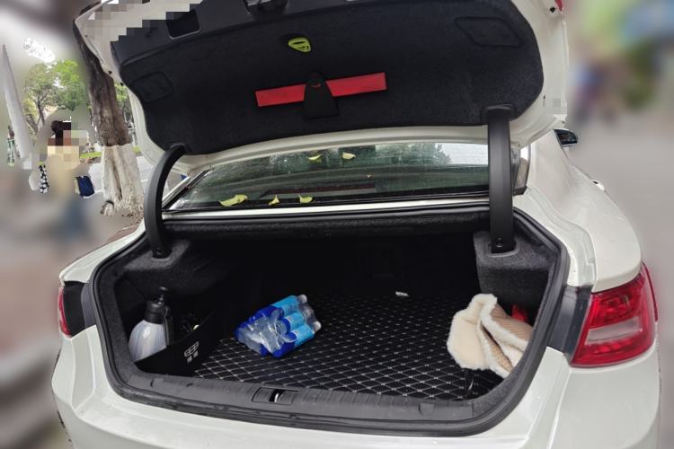 Used Geely Auto Emgrand GT 2015 1.8T Flagship Model Trunk