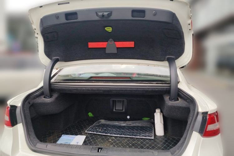 Used Geely Auto Emgrand GT 2015 1.8T Premium Model Trunk