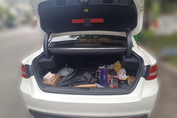 Used Geely Auto Emgrand GT 2015 1.8T Premium Model Trunk