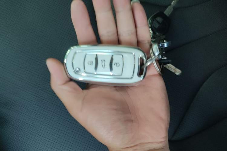 Used Geely Auto Emgrand GT 2015 1.8T Premium Model Vehicle Key