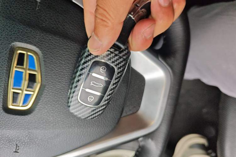 Used Geely Auto Emgrand GT 2015 1.8T Premium Model Vehicle Key