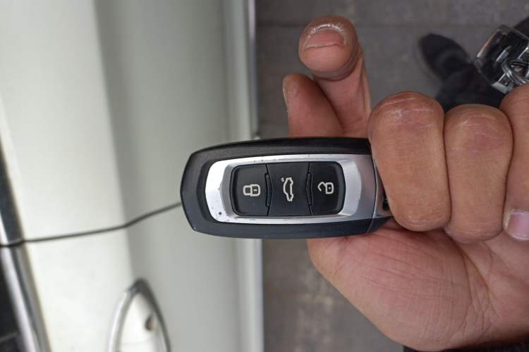 Used Geely Auto Emgrand GT 2015 1.8T Premium Model Vehicle Key