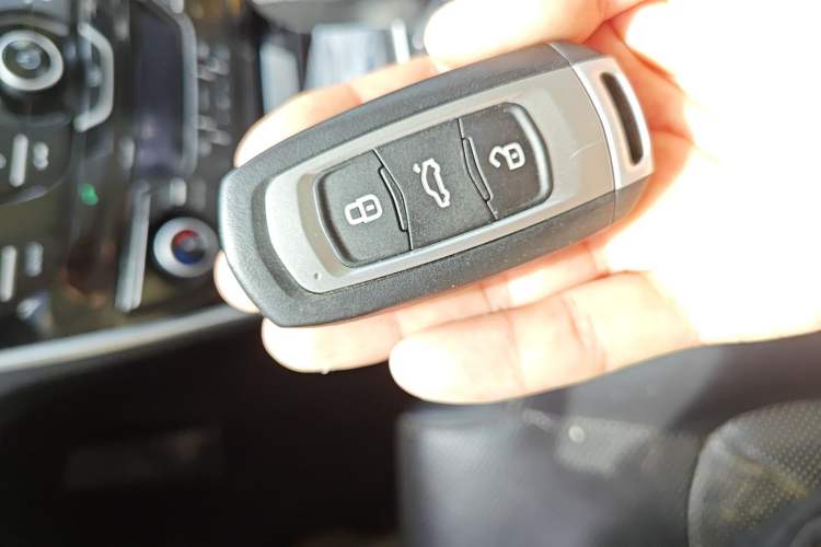 Used Geely Auto Emgrand GT 2015 2.4L Luxury Model Vehicle Key