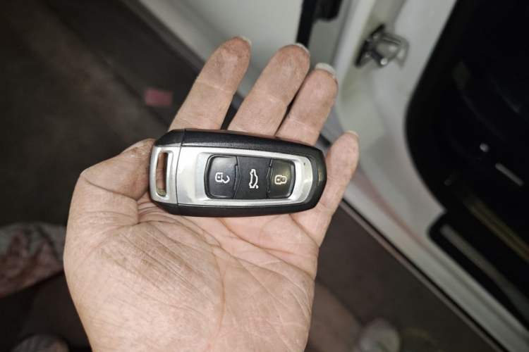 Used Geely Auto Emgrand GT 2015 1.8T Flagship Model Vehicle Key