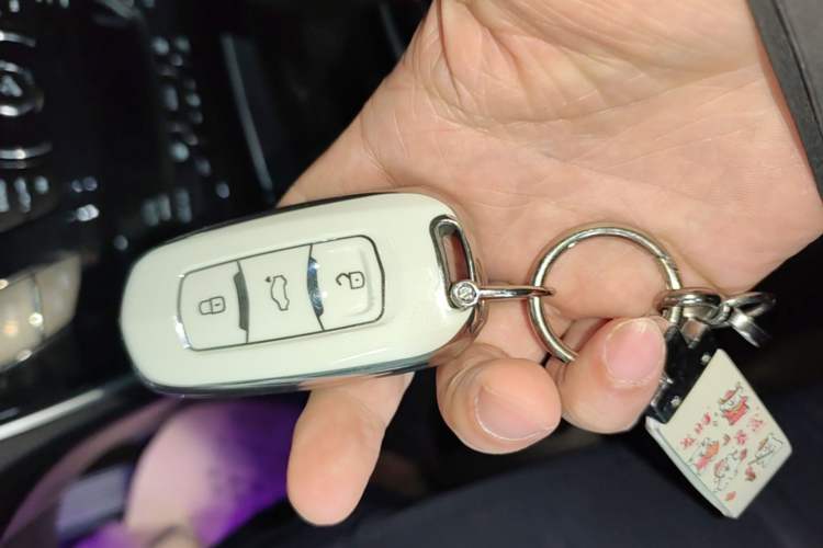 Used Geely Auto Emgrand GT 2015 2.4L Luxury Model Vehicle Key