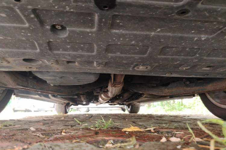 Used Geely Auto Emgrand GT 2015 2.4L Luxury Model Chassis Front