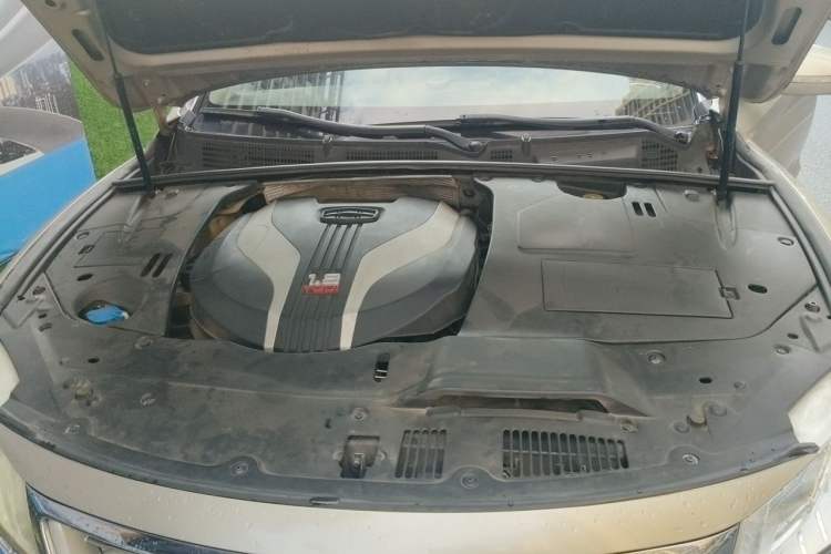 Used Geely Auto Emgrand GT 2015 1.8T Premium Model Engine Bay
