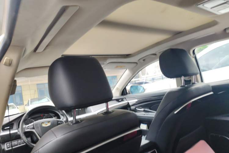 Used Geely Auto Emgrand GT 2015 2.4L Comfort Model Headliner
