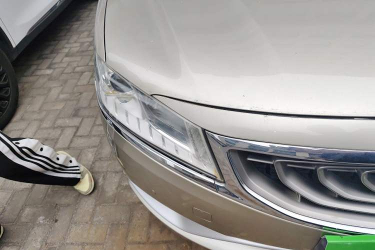 Used Geely Auto Emgrand GT 2015 2.4L Comfort Model Right Front Headlight