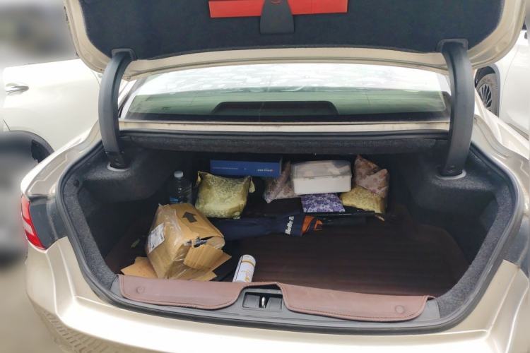 Used Geely Auto Emgrand GT 2015 2.4L Comfort Model Trunk